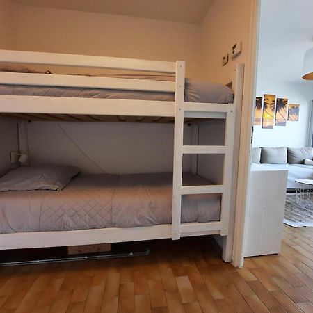 Appartement 1Ere Ligne Piscine Terrasse Au Bord De La Plage Front De Mer Avec 6 Velos Палава-ле-Фло Экстерьер фото